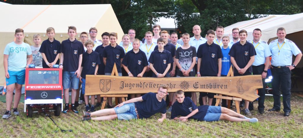 Gruppenfoto der JF Emsbüren Zeltlagerteilnehmer 2016